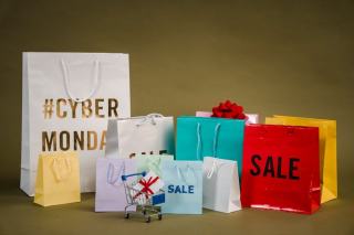 Code réduction Armand Thiery et Des Marques et Vous